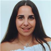 Profesora de apoyo escolar para el alumnado de Educación Infantil y Primaria